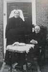 Jongejan Kornelis 1835-1914 en Pietertje v d Linden 1844-1909.JPG